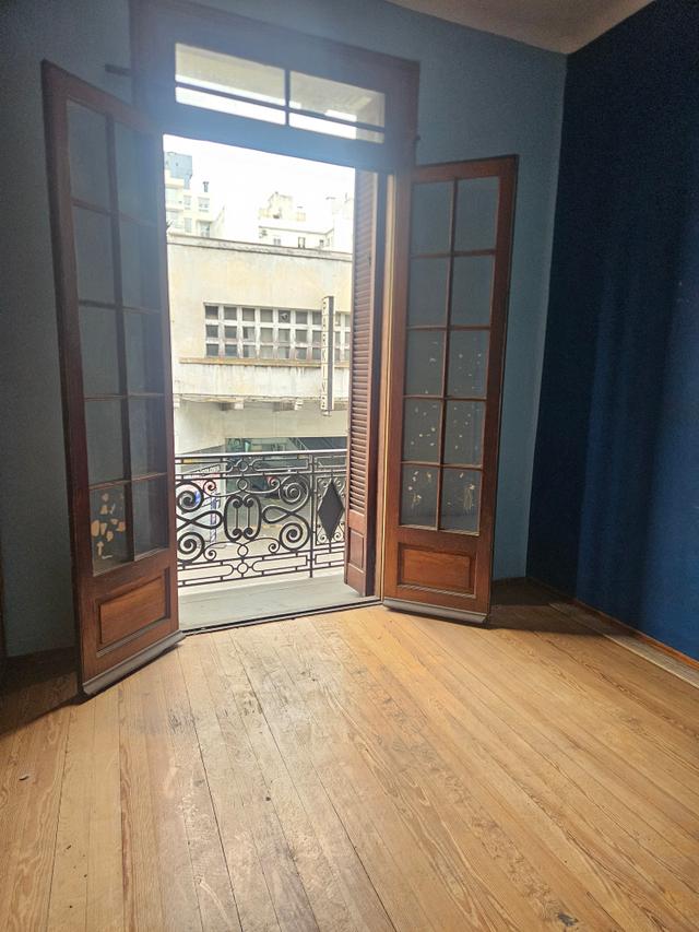 Apartamento à Venda 3 Quartos em Cordón